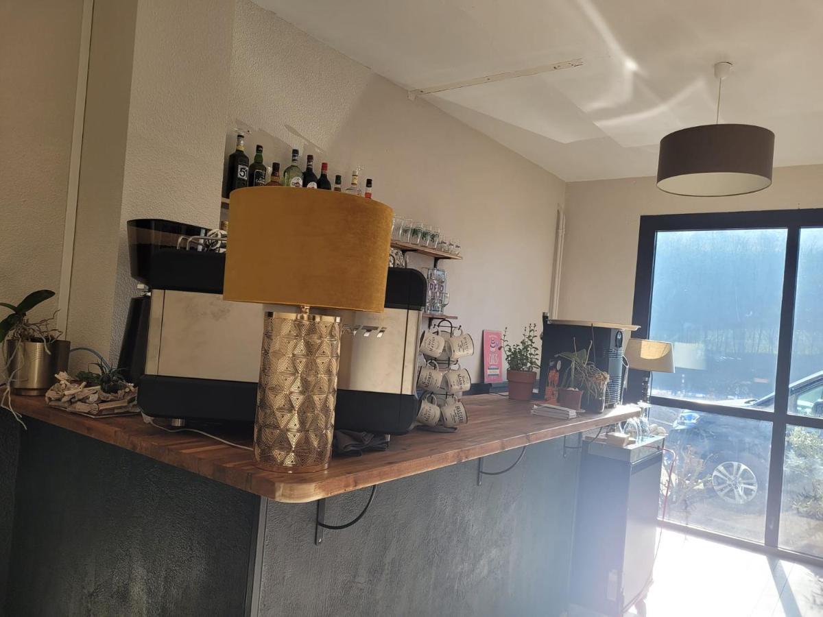 Logis Hotel Restaurant L'Escapade 라마스터 외부 사진